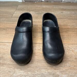 Sanita Black Round Toe Slip-On Comfort Wedge Heel Clog Womens Shoes Size 39